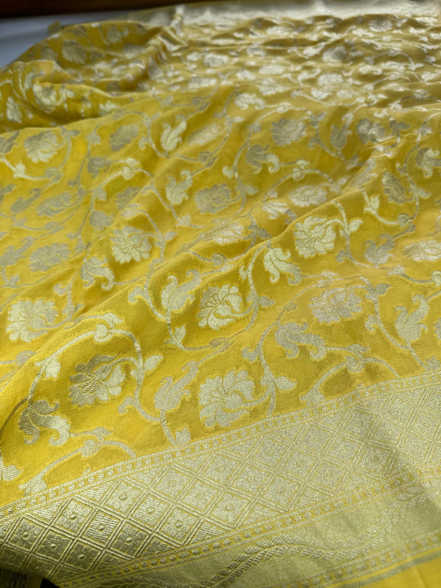 YELLOW PURE GEORGETTE SAREE