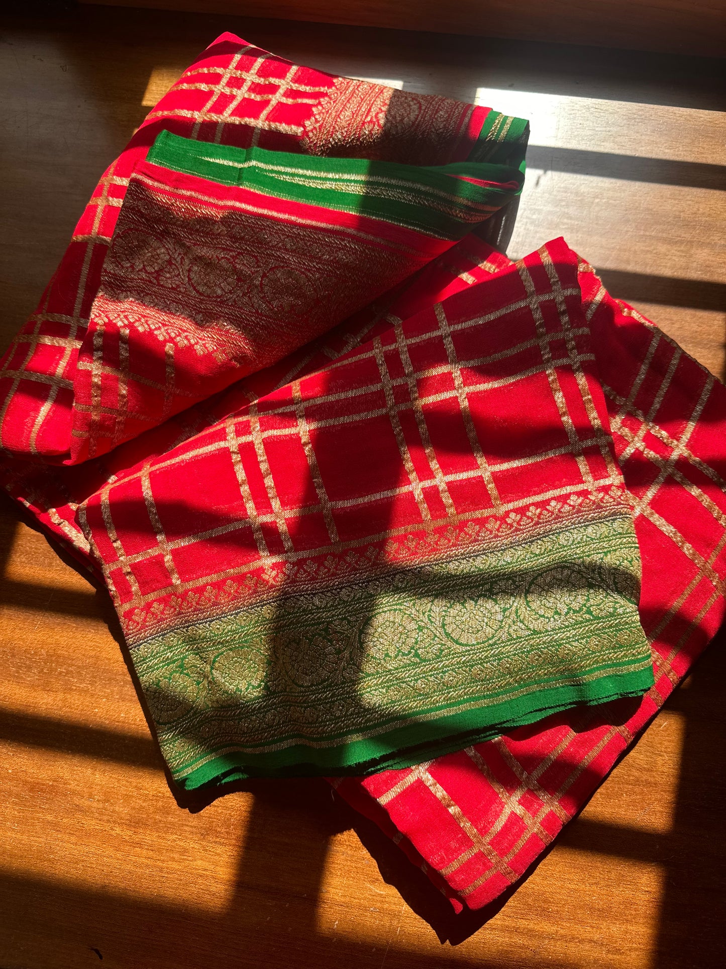 Red-green pure georgette saree