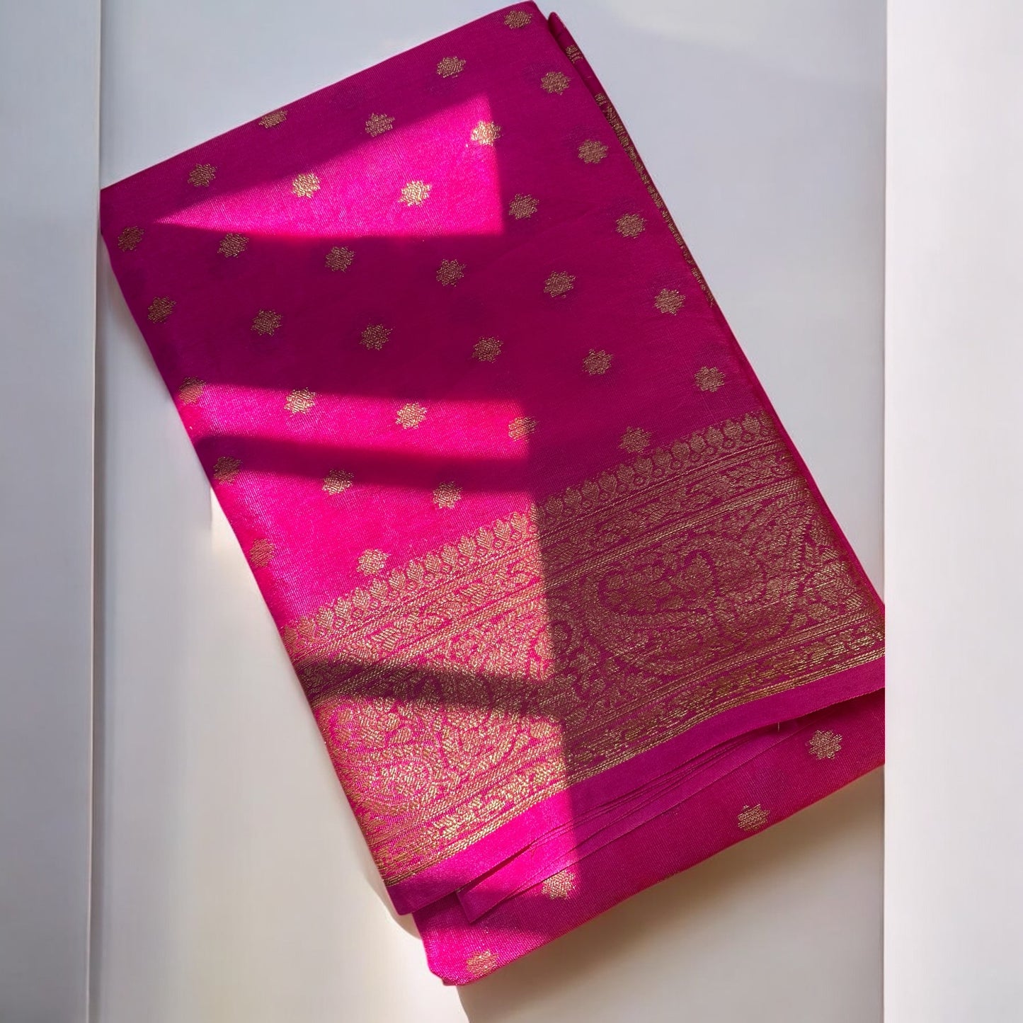 Dark pink netra crepe saree