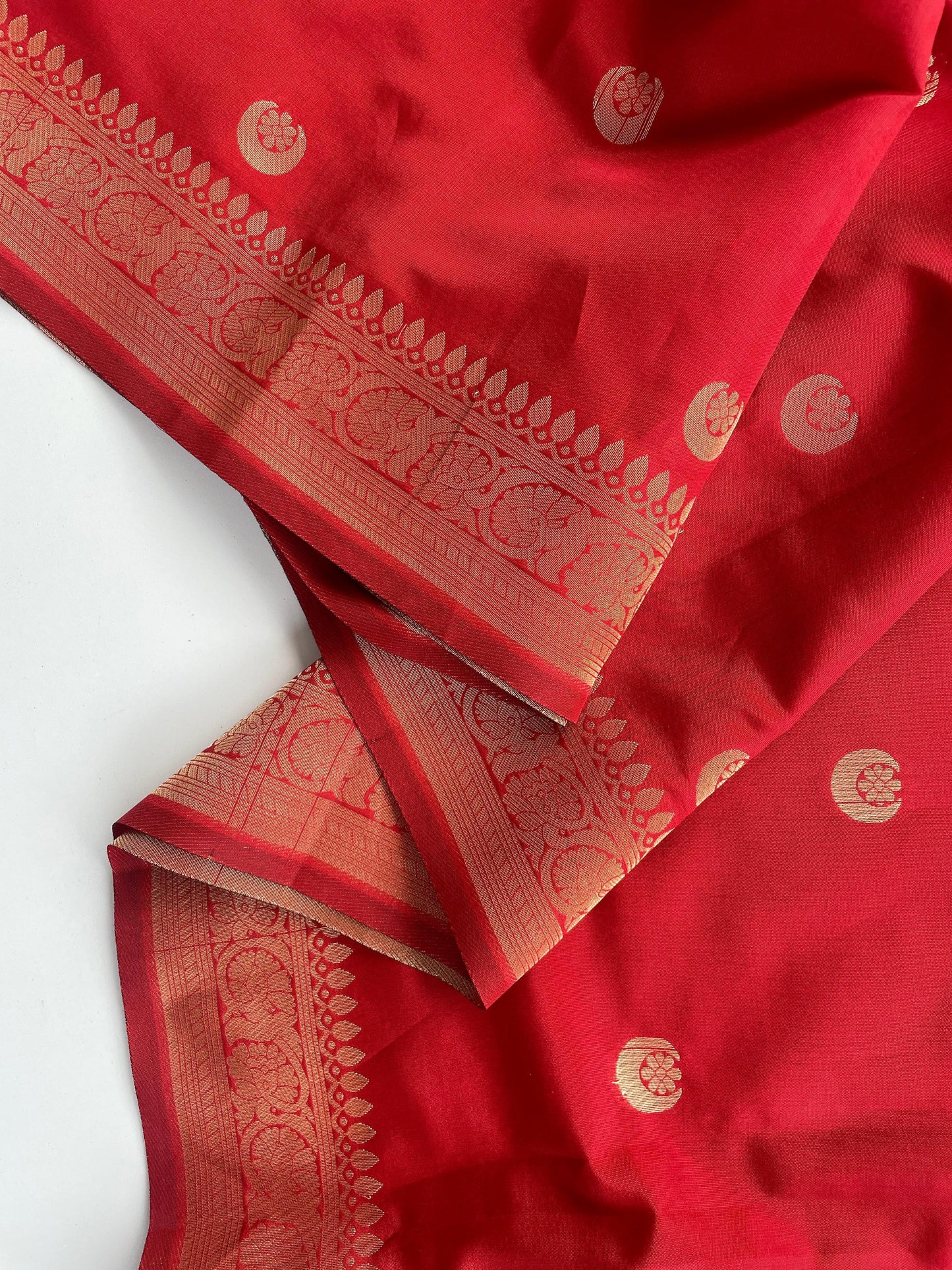RED SONAKSHI SINHA SOFT SAREE