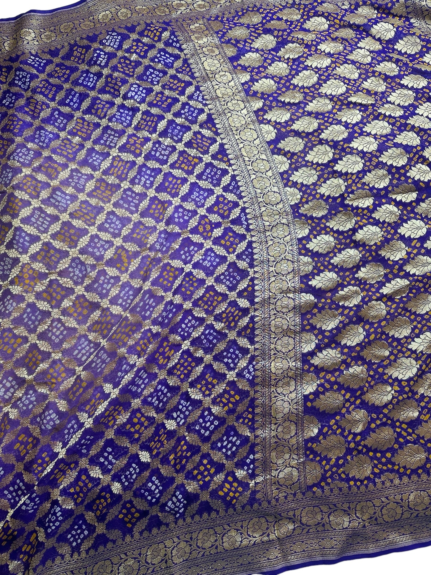 BLUE-VIOLET SHADED GEORGETTE WITH A BANDHINI PRINT saree