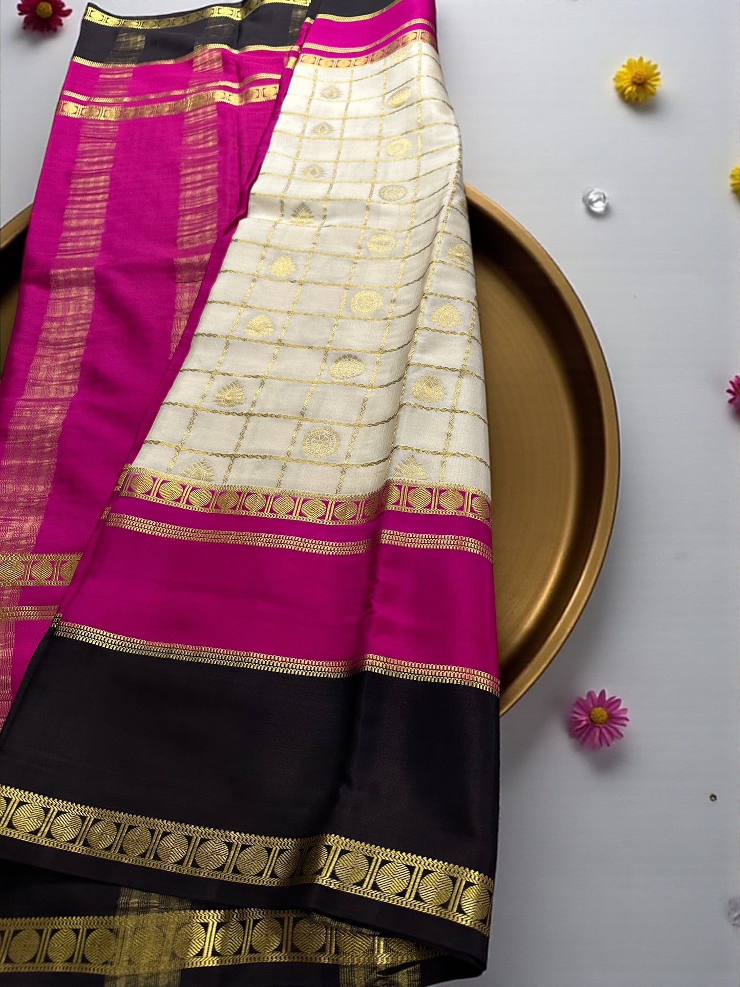Off-white pink black 3D CHECKS BUTTA PURE CREPE SAREE