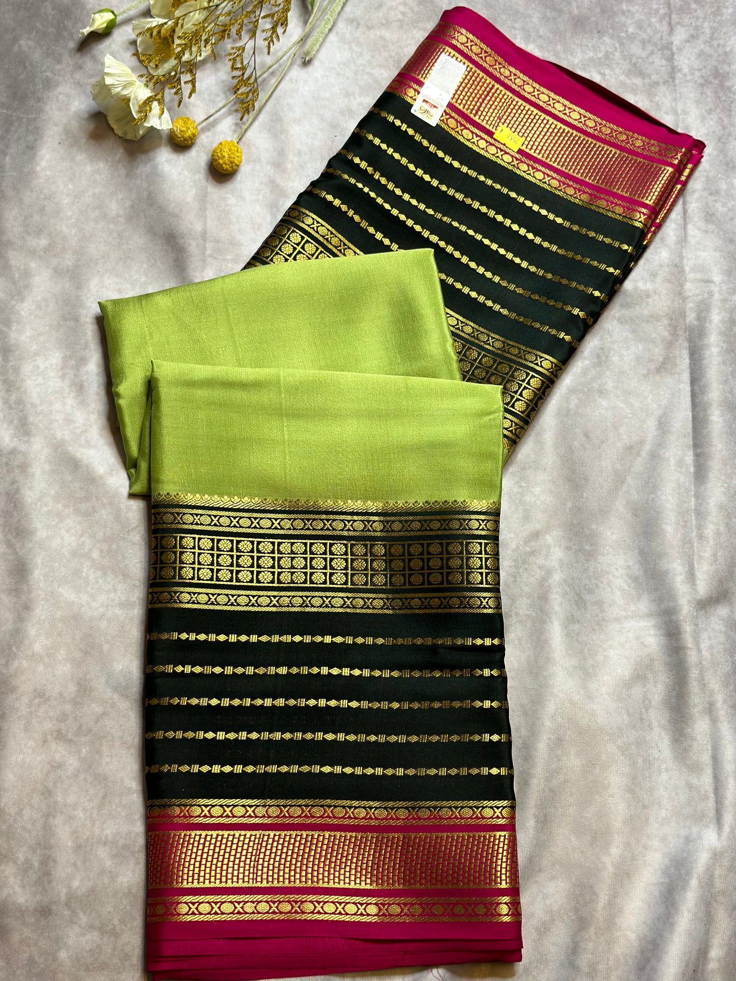 PURE CREPE 3D BIG BENTEX LINES SAREE