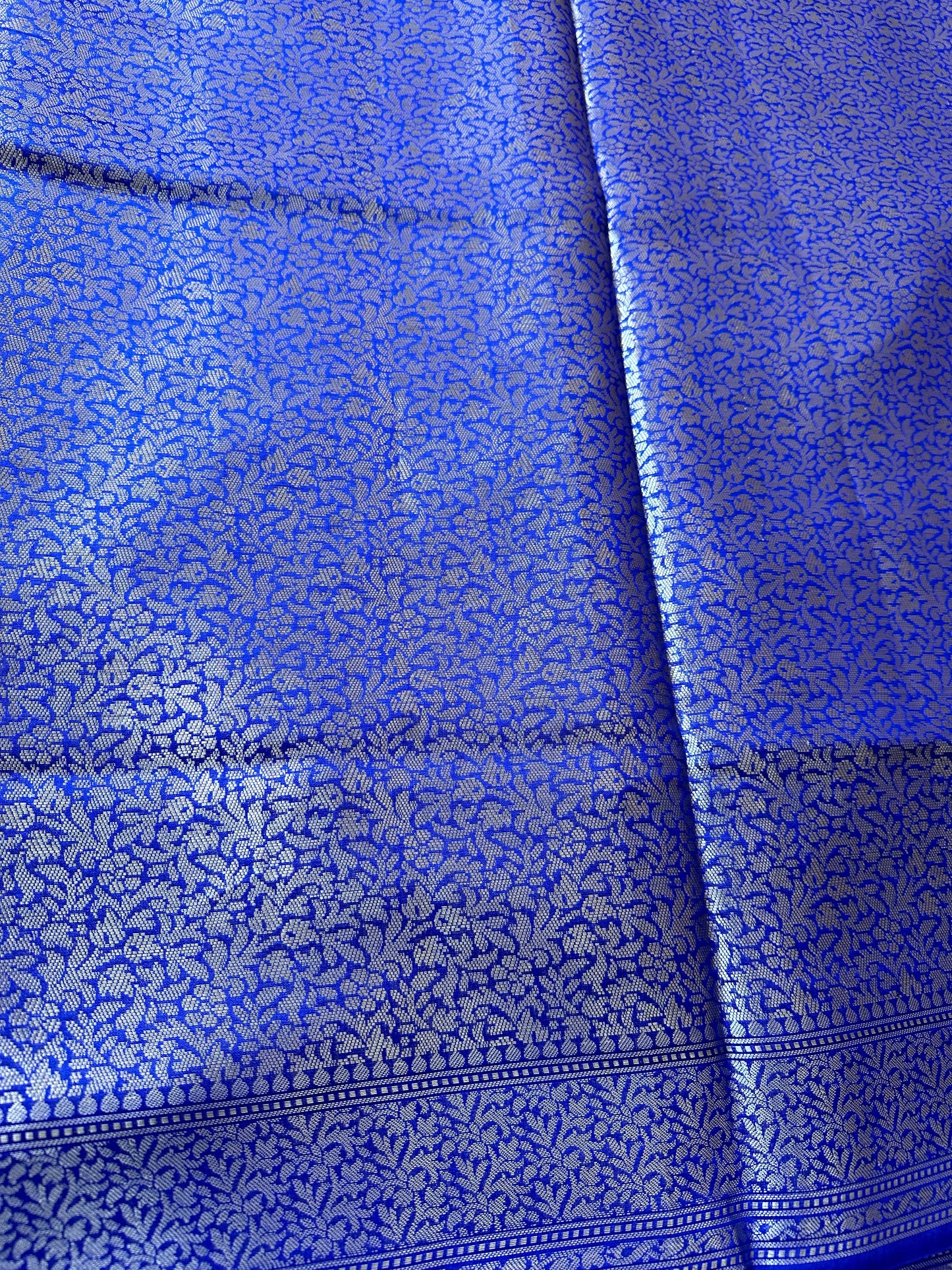 Blue pure chiniya silk saree