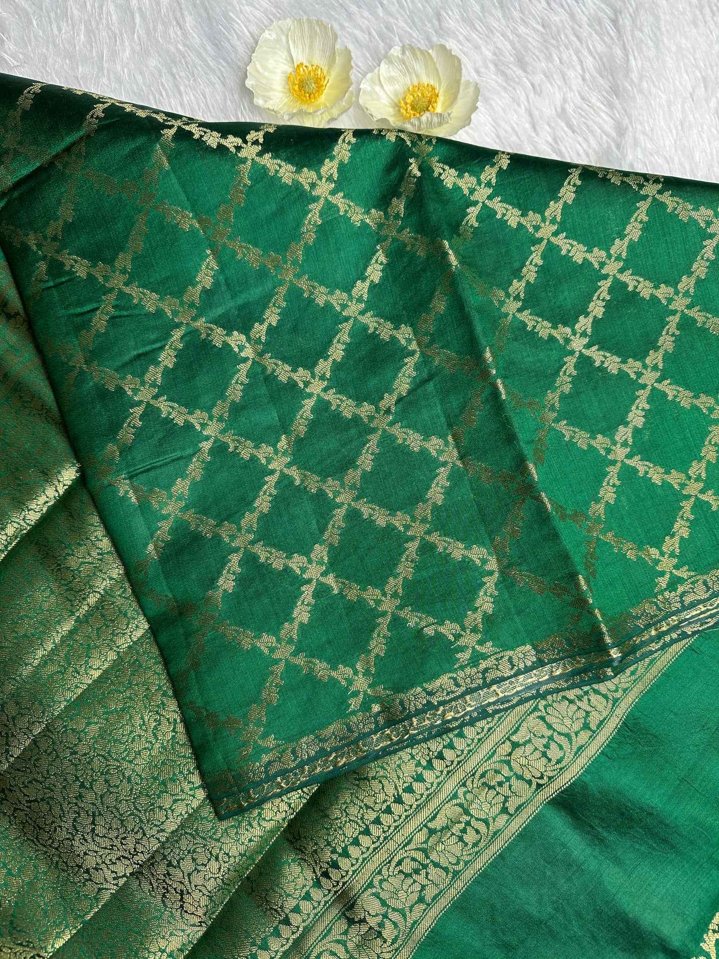 Green pure chiniya silk saree