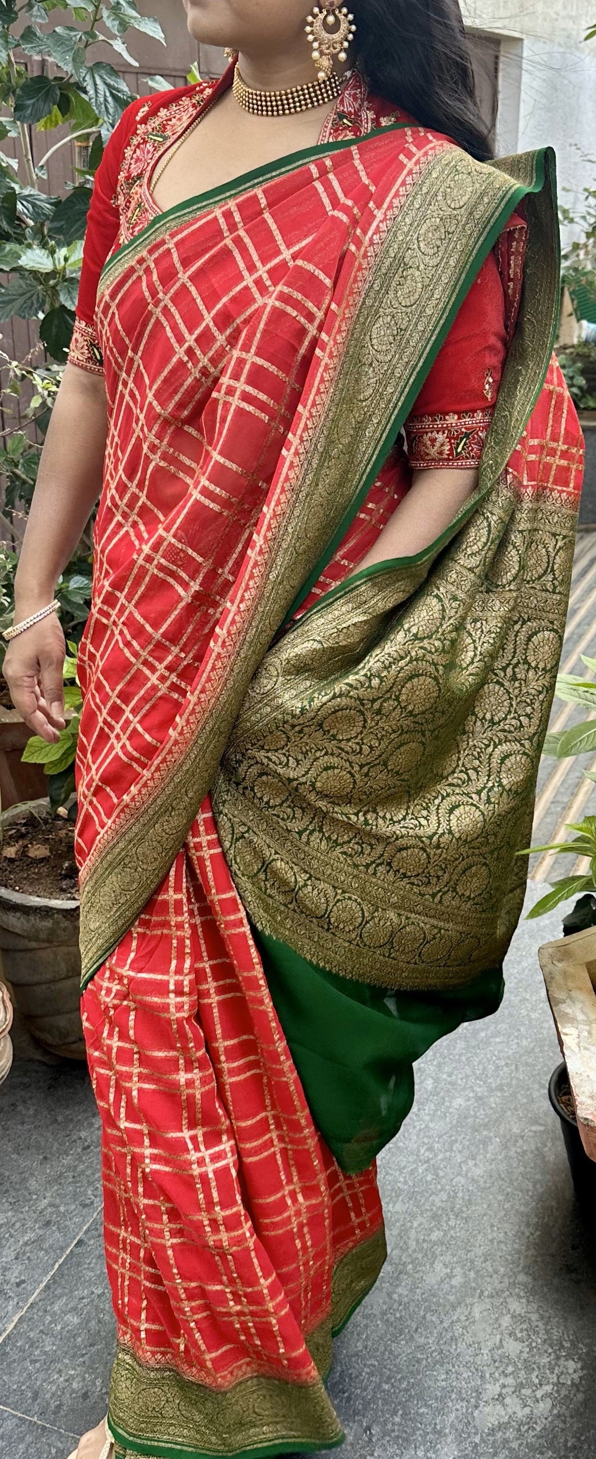 Red-green pure georgette saree