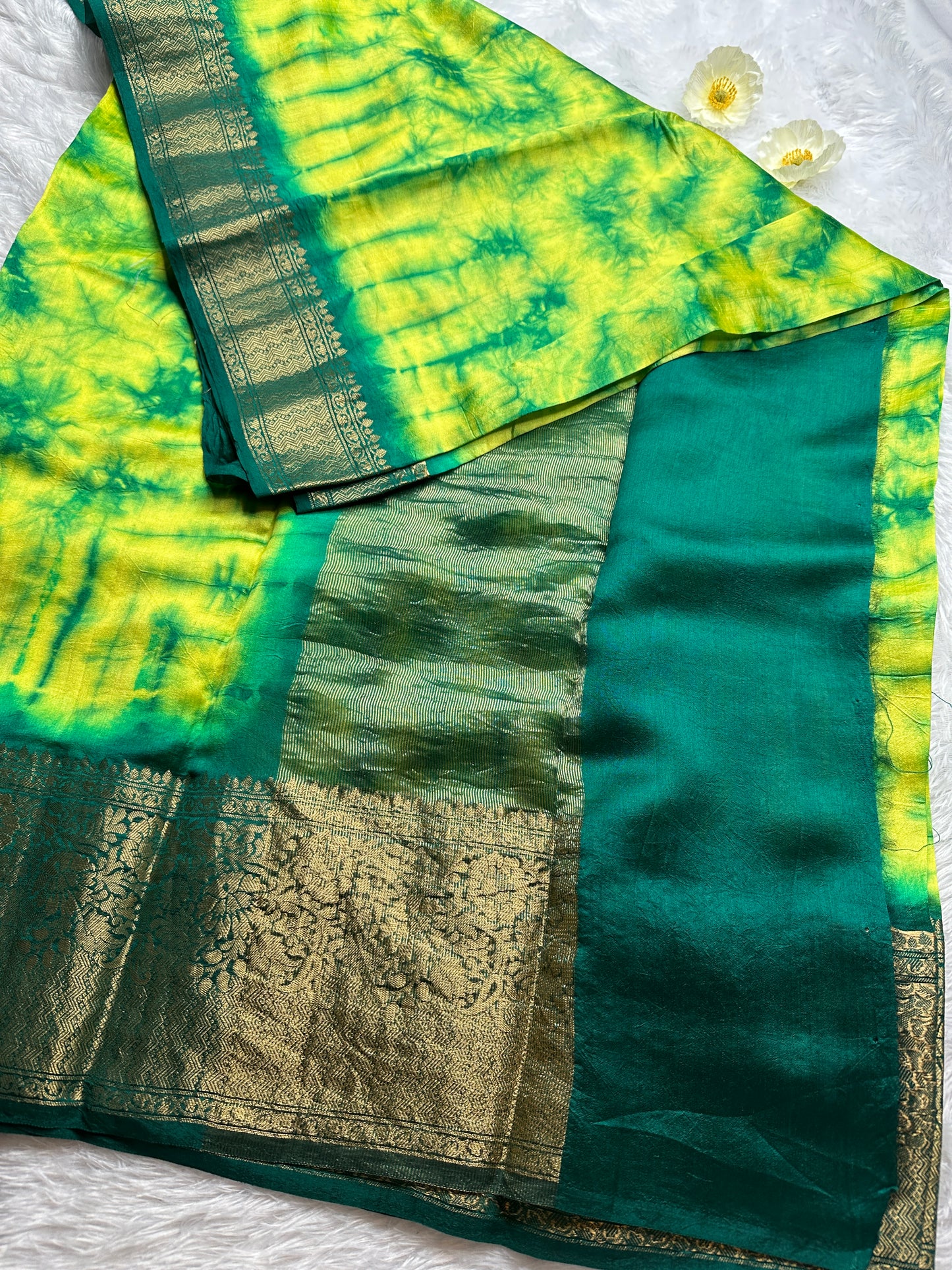 Green- yellow tie-dye pure chiniya silk saree