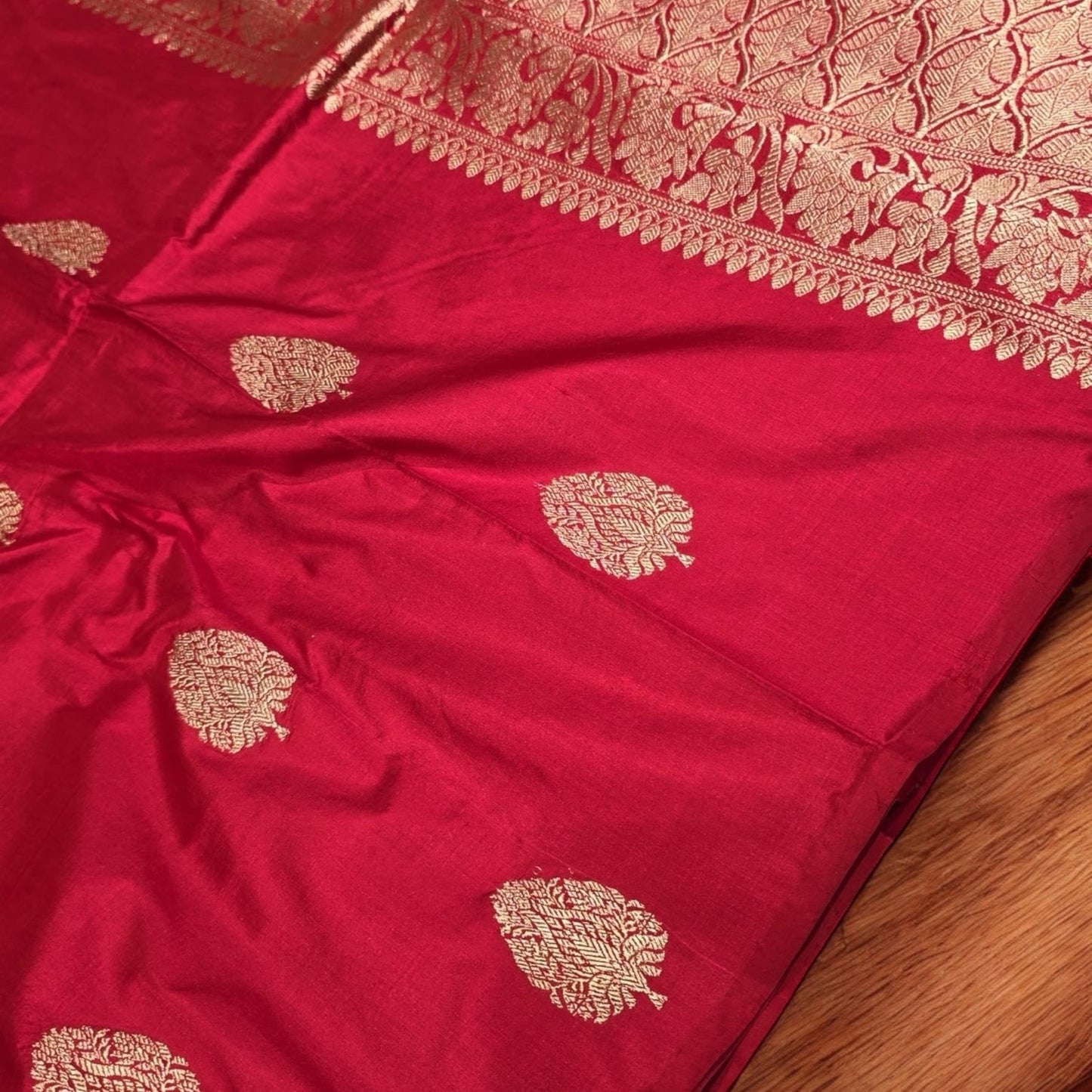 Red pure Banarasi silk saree