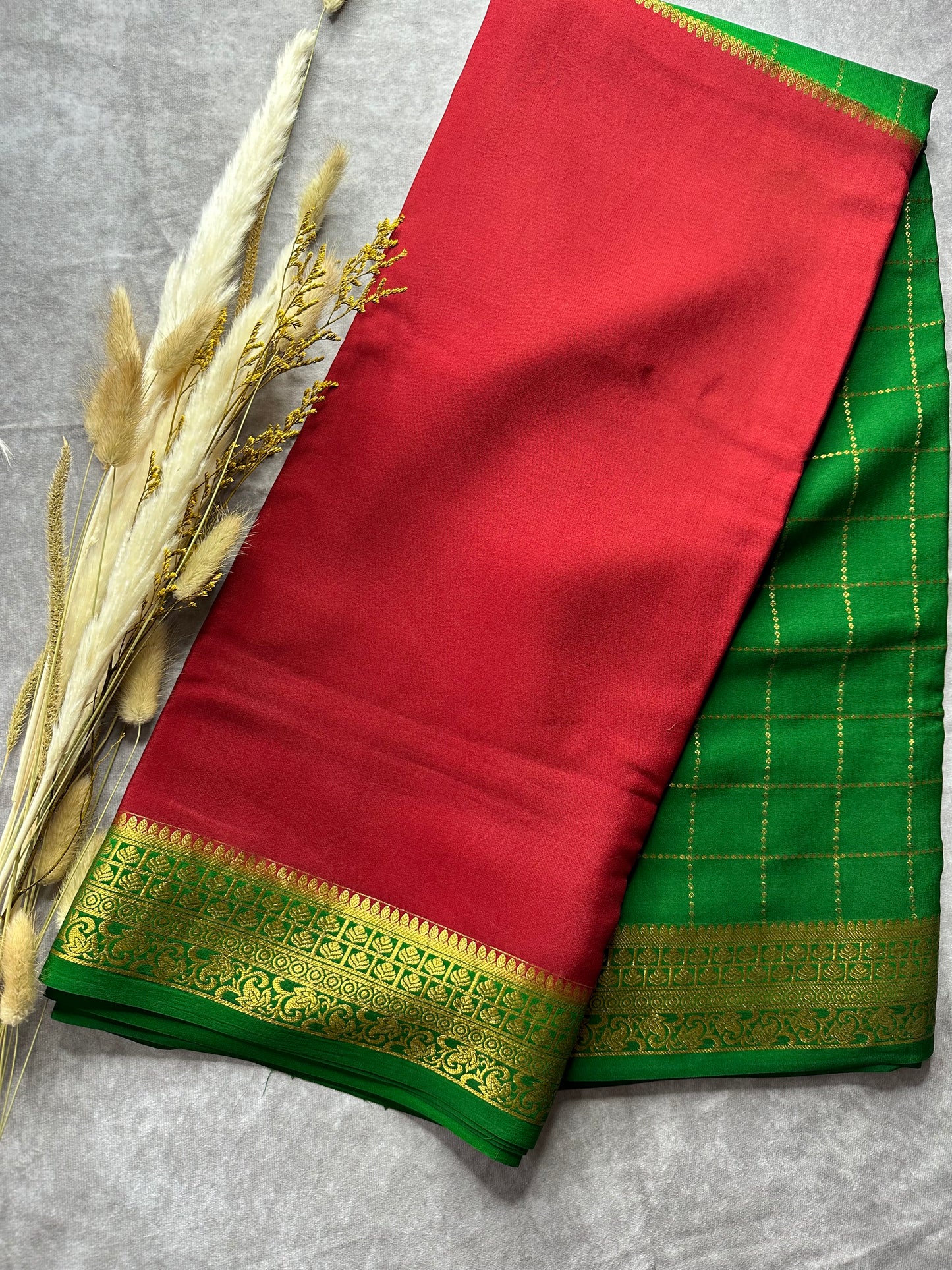 Red-green 1/2 X 1/2 CREPE SAREE