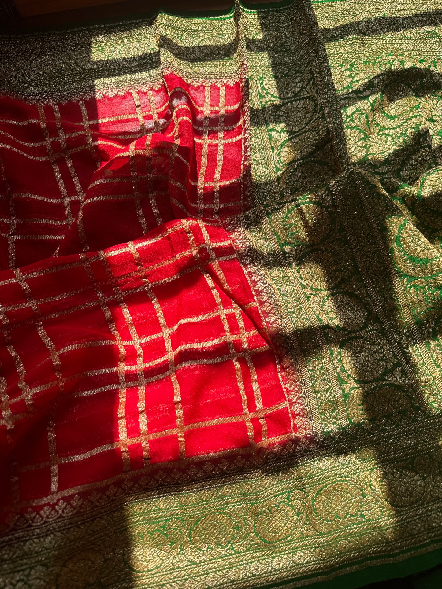 Red-green pure georgette saree