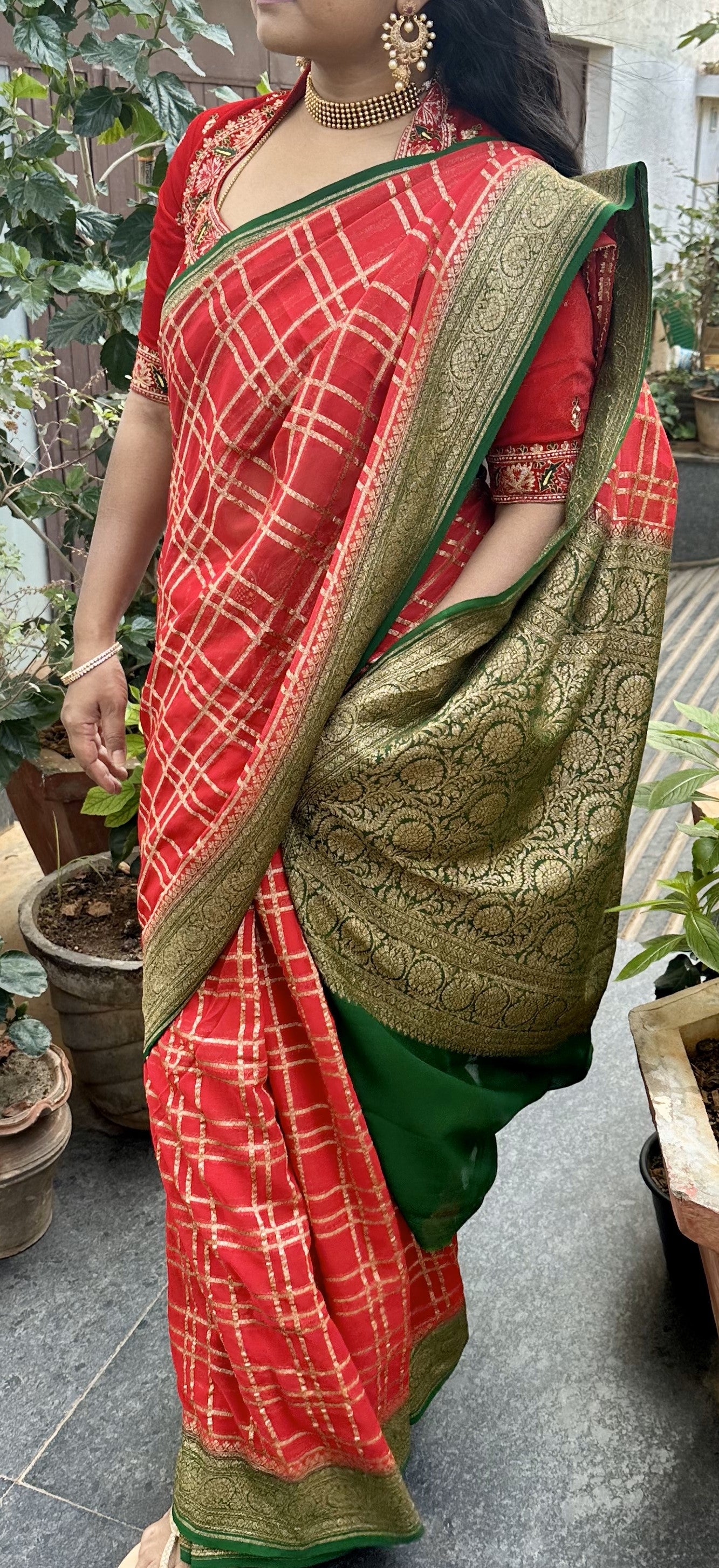 Red-green pure georgette saree