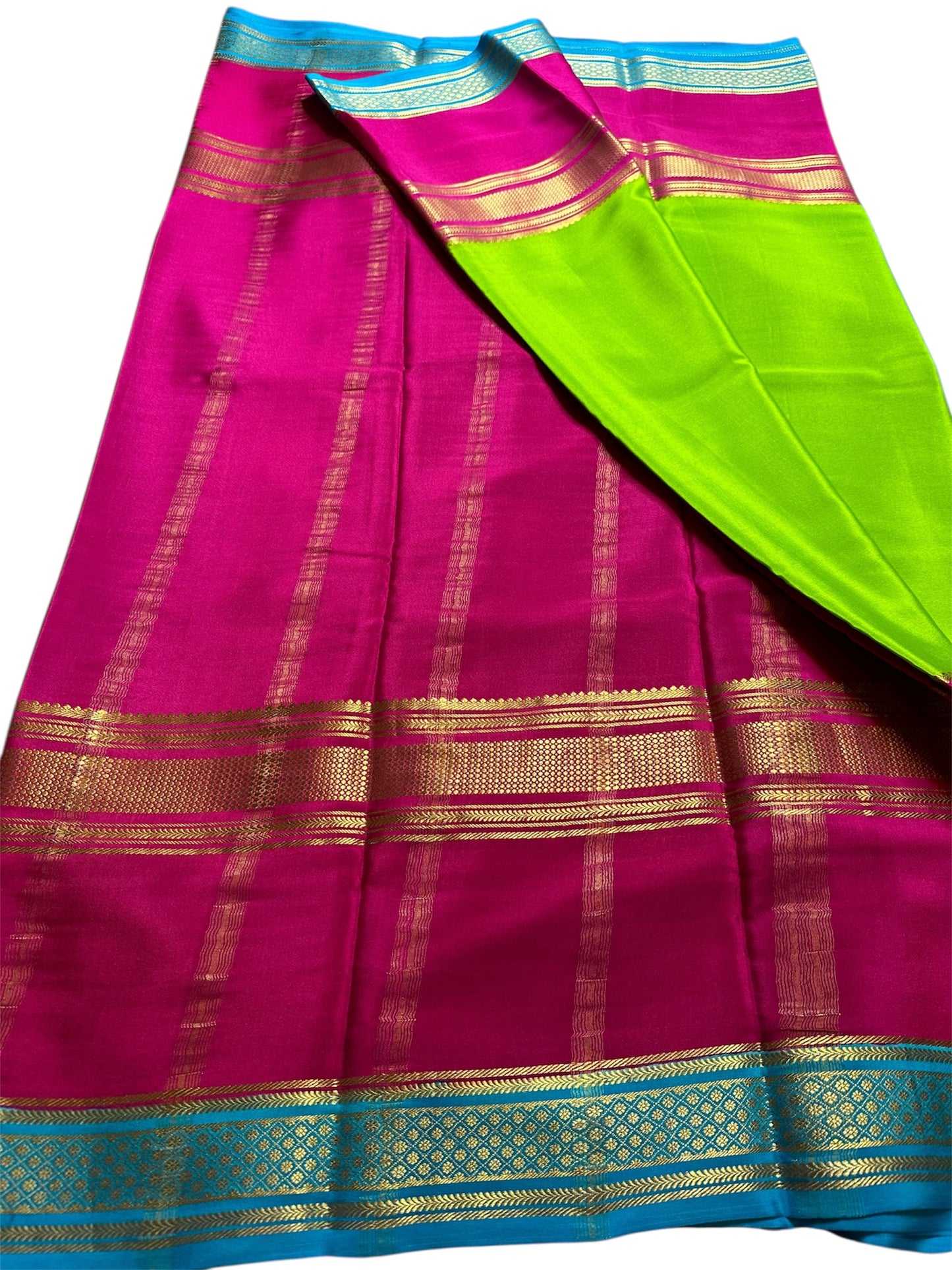 PARROT GREEN PURE CREPE 3D BIG BENTEX SAREE