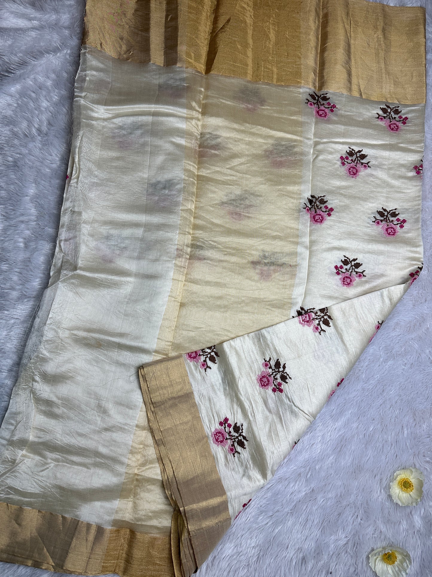 Off white chiniya silk saree