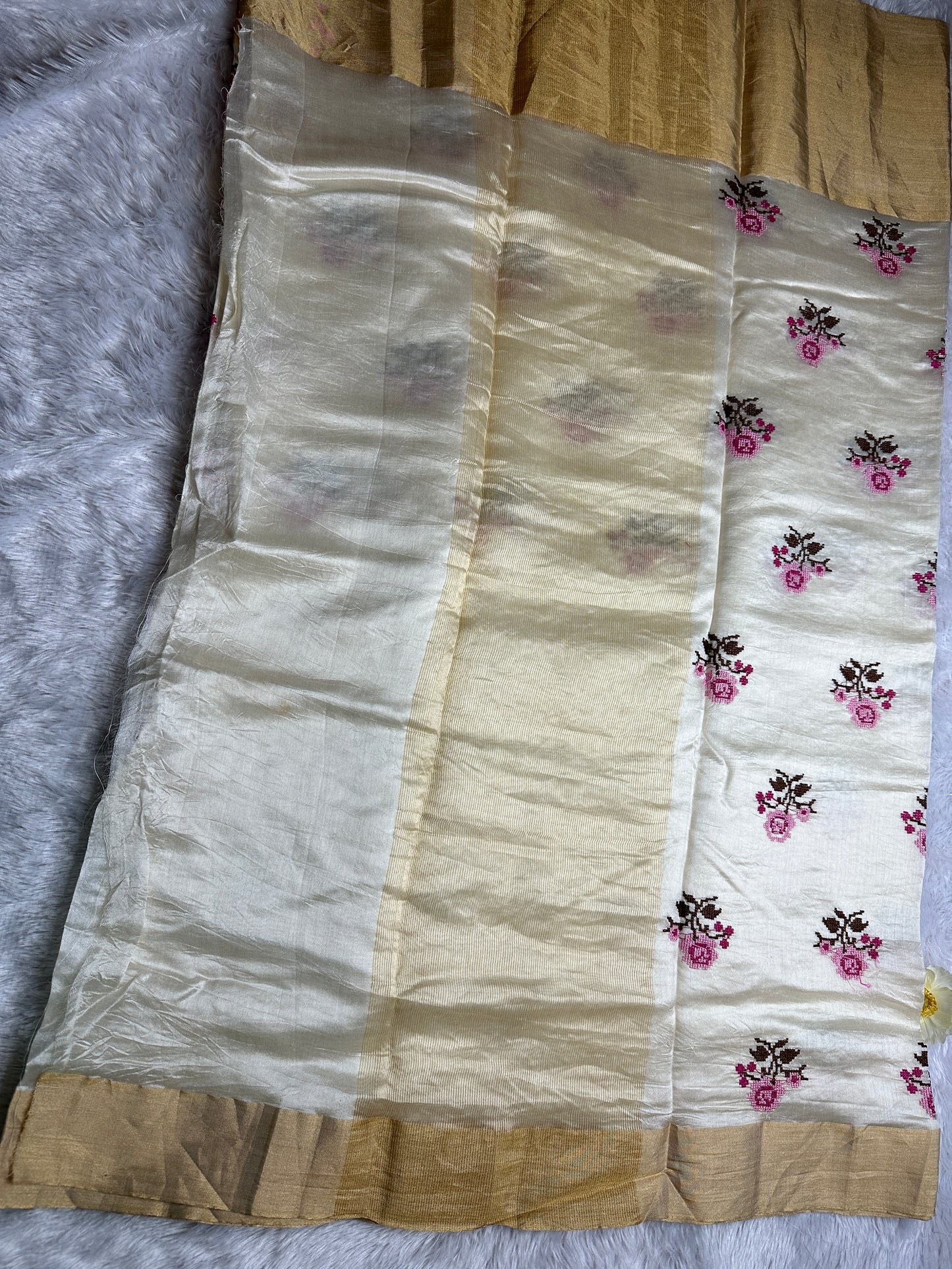 Off white chiniya silk saree