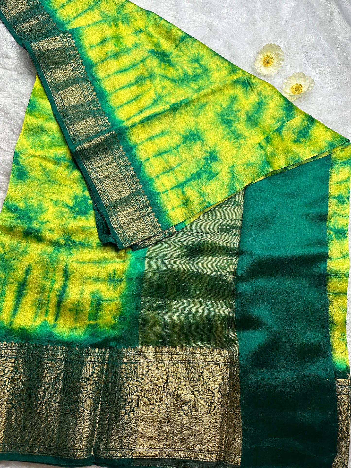 Green- yellow tie-dye pure chiniya silk saree