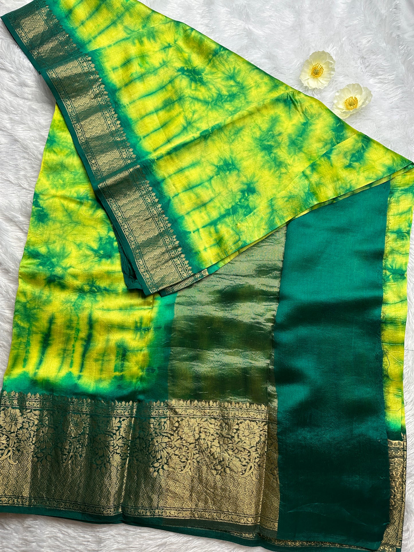 Green- yellow tie-dye pure chiniya silk saree