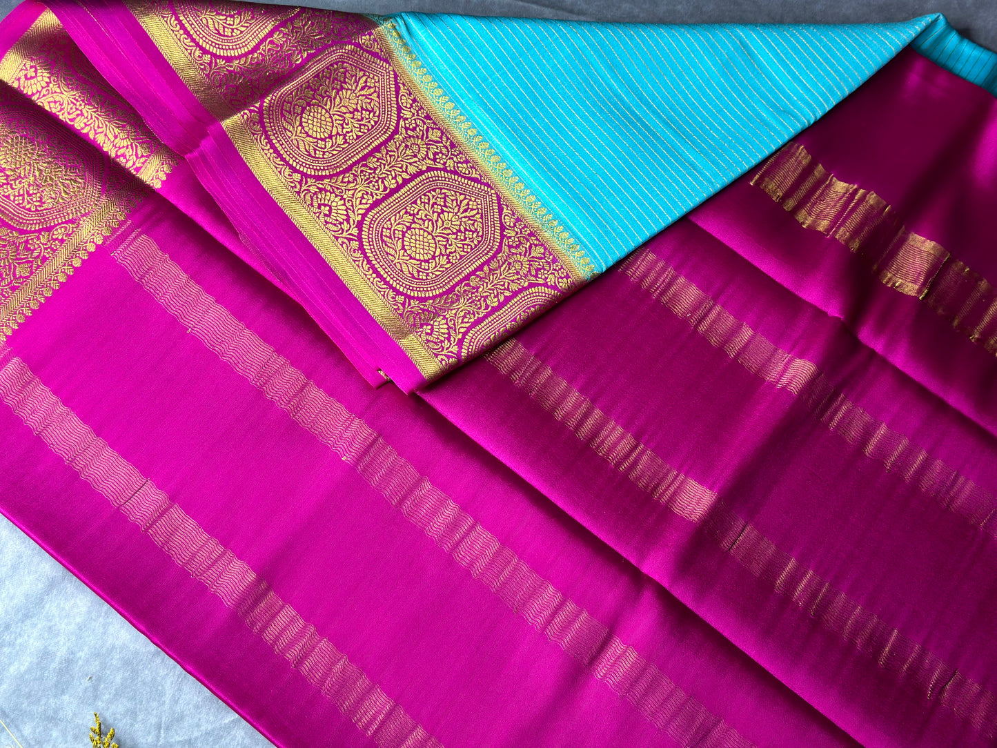 PINK BLUE BIG BORDER PURE CREPE SAREE