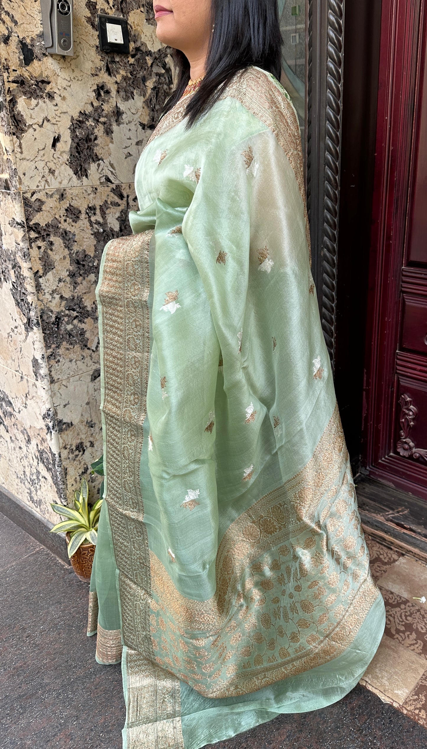 Mint green 0-100 ORGANZA HANDLOOM