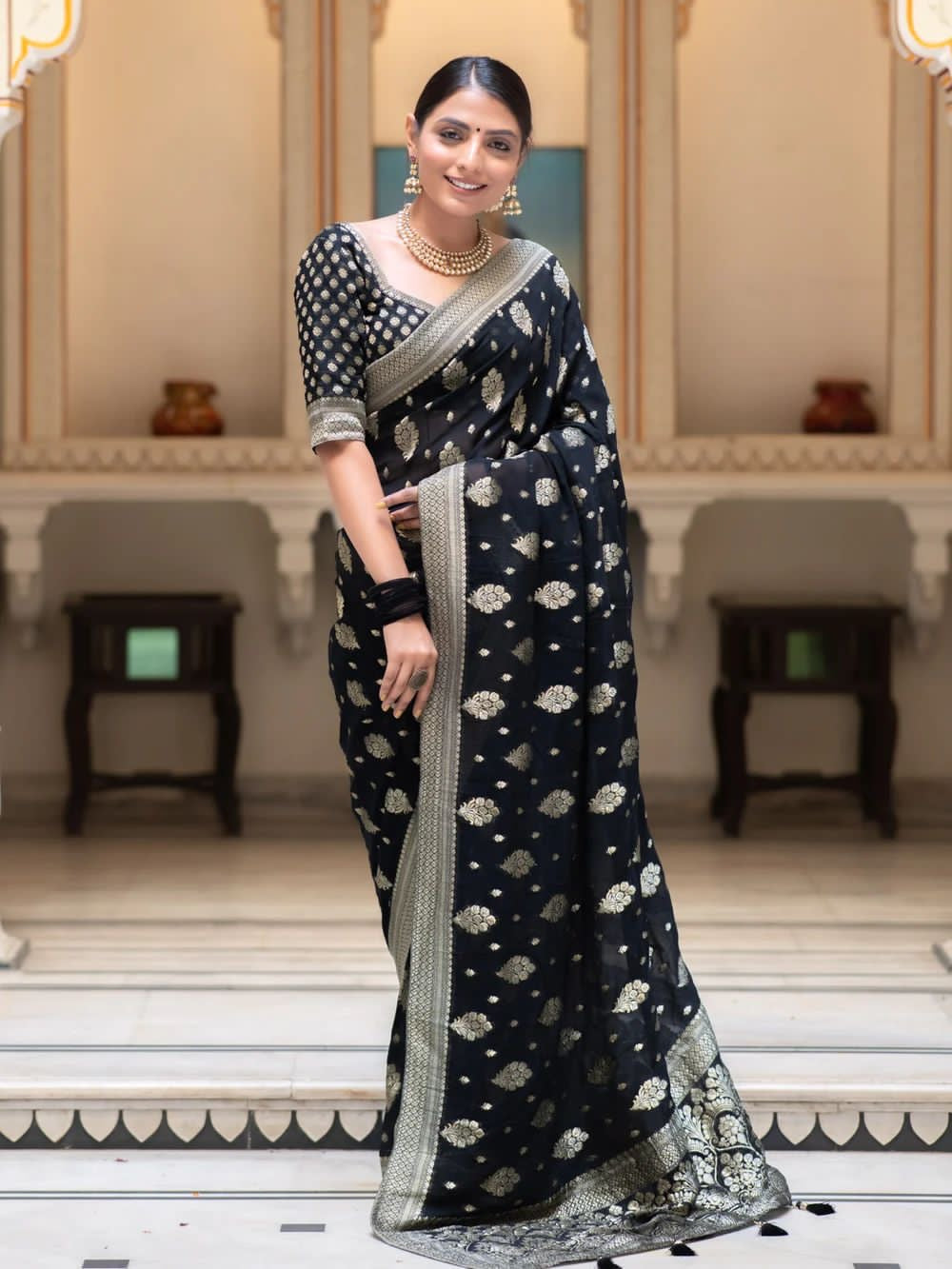 BLACK SOFT KHADDI GEORGETTE SAREE