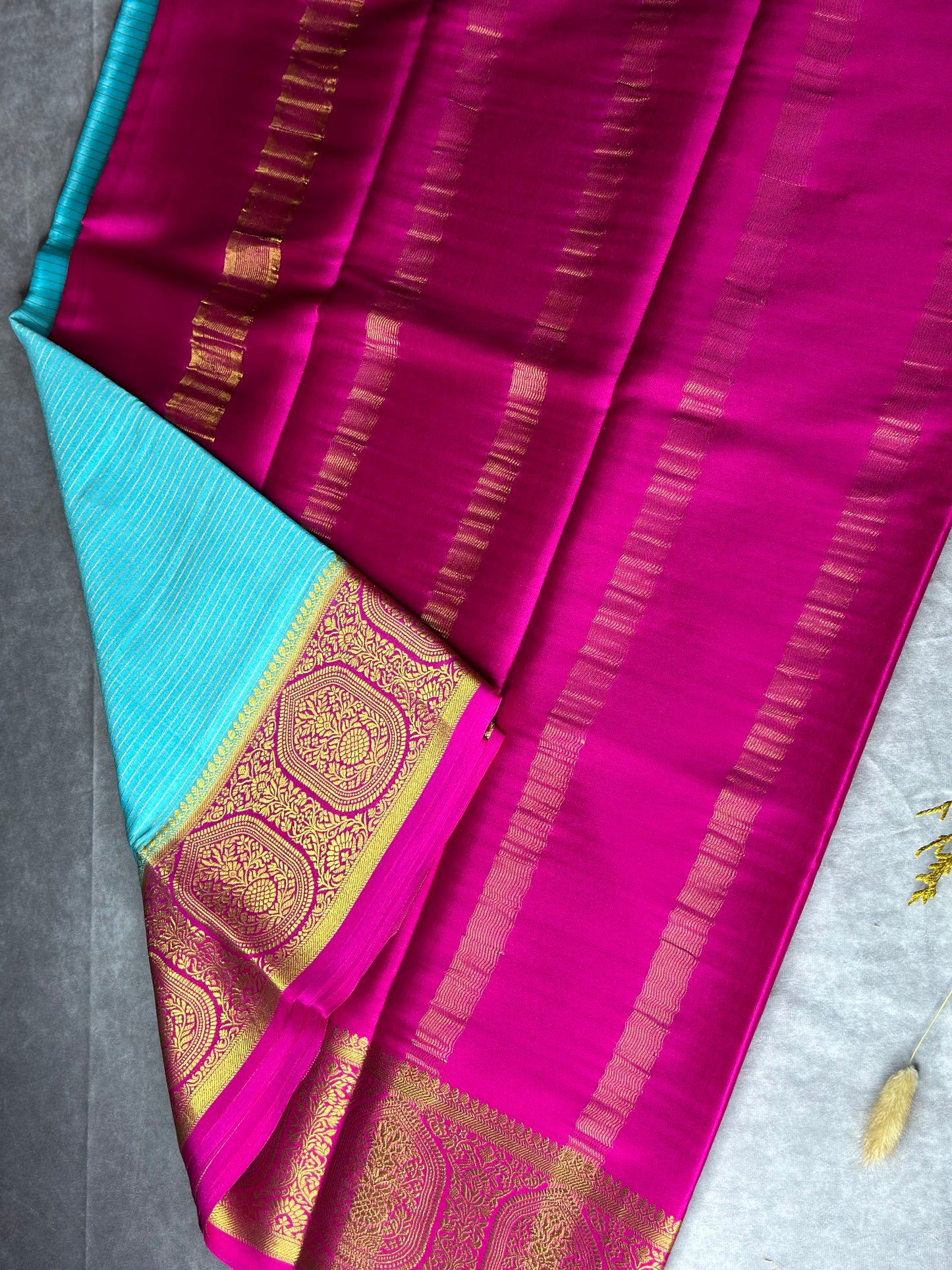 PINK BLUE BIG BORDER PURE CREPE SAREE