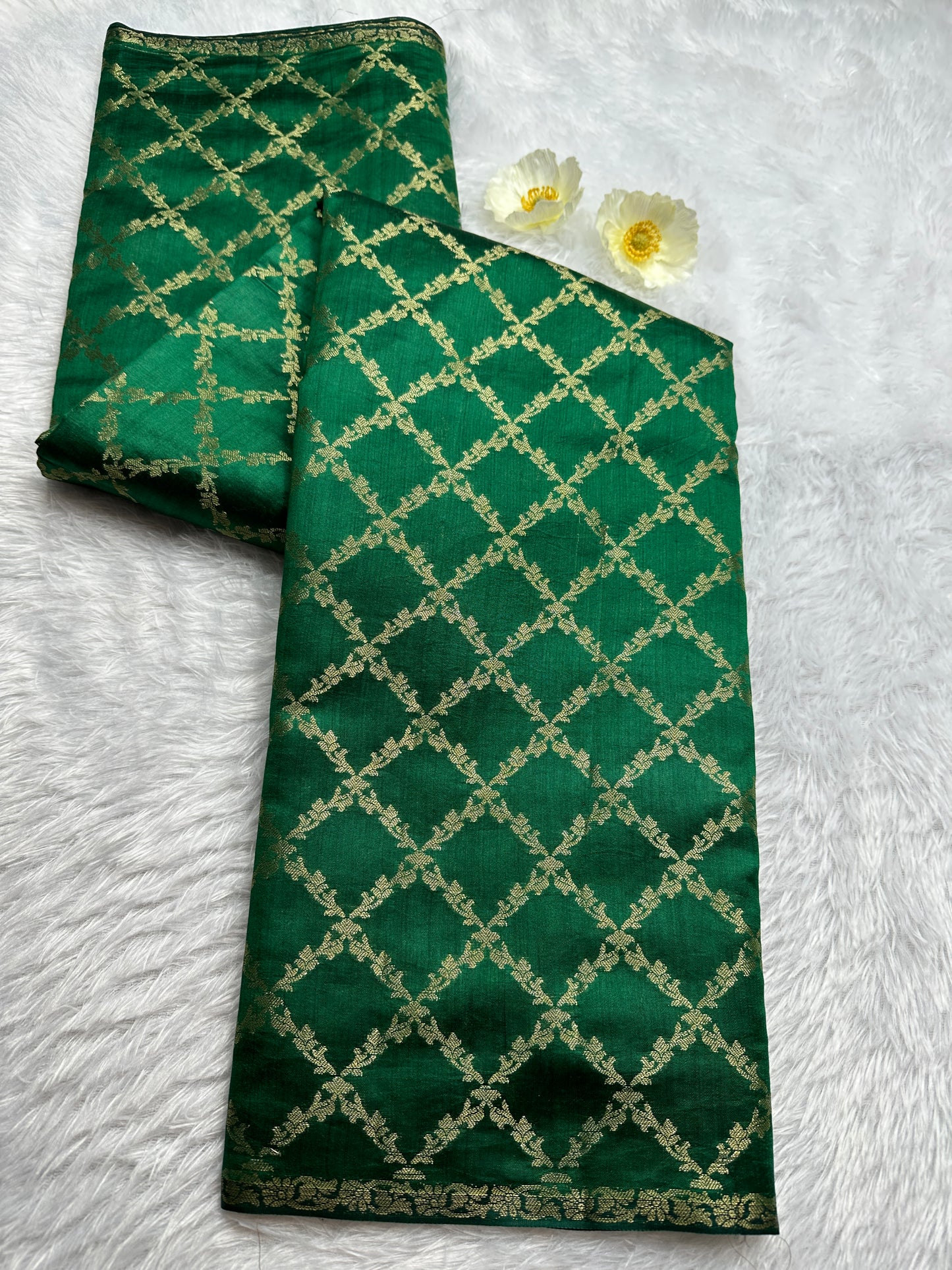 Green pure chiniya silk saree