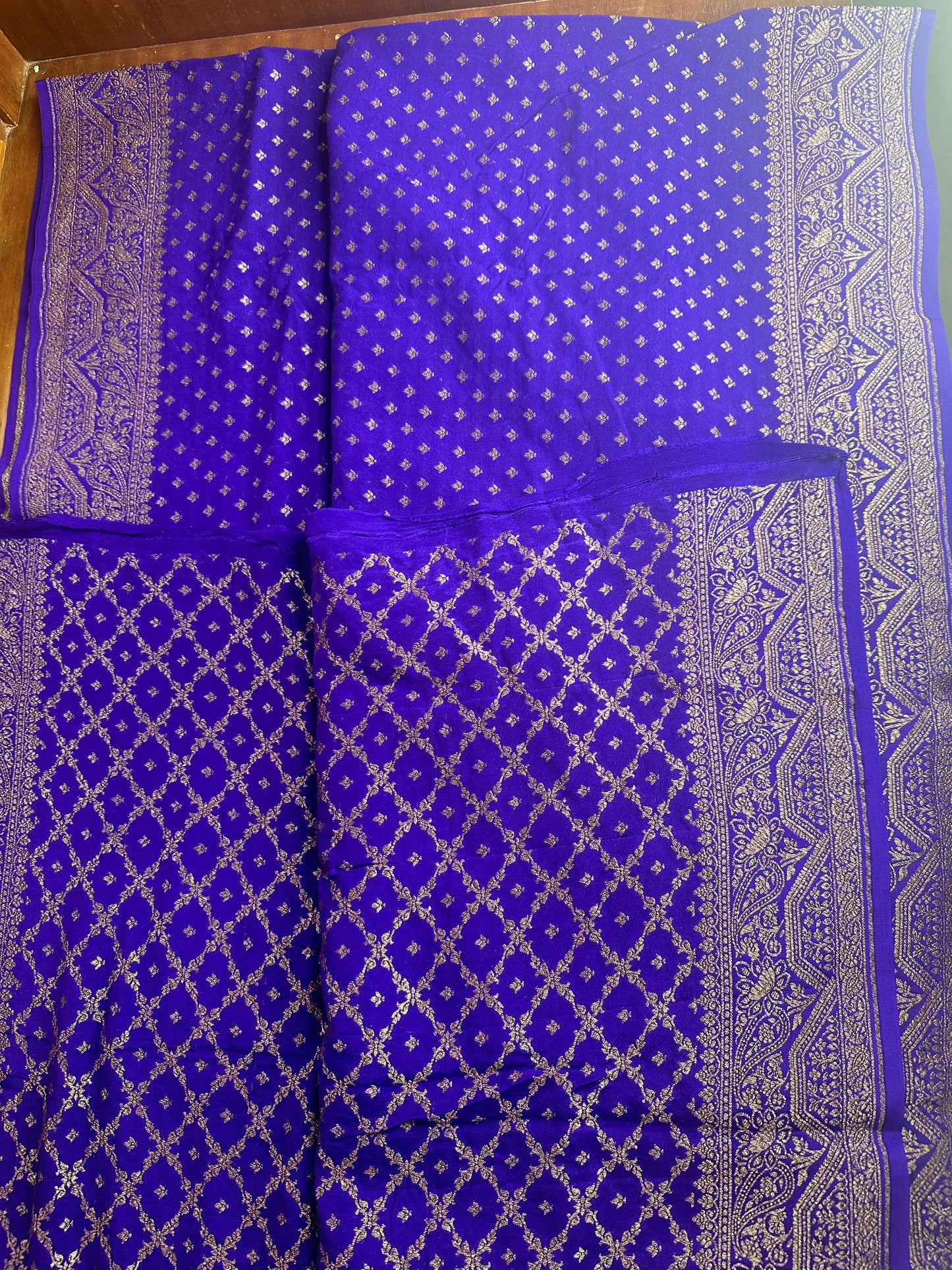 Purple pure crepe silk saree