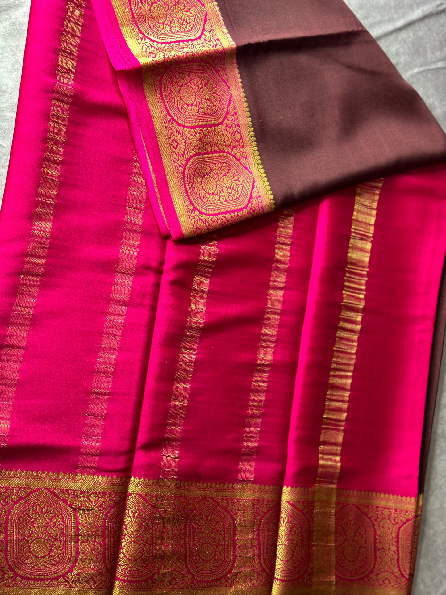 PLAIN BORDER PURE CREPE SAREE