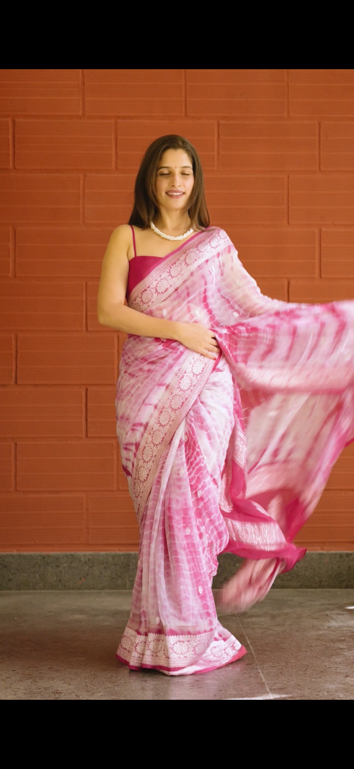 PINK SHADED CHIFFON GEORGETTE WITH SILVER ZARI