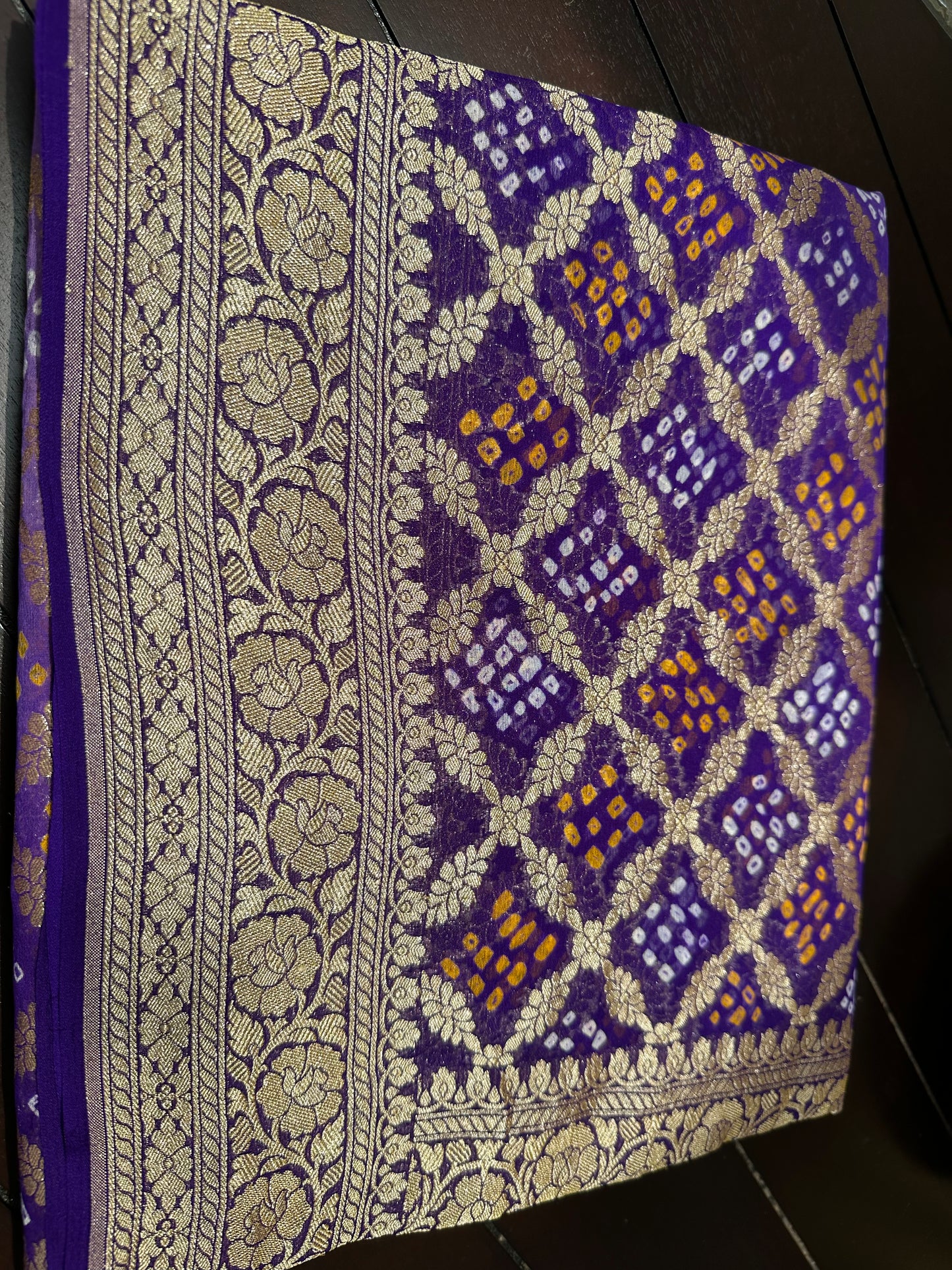 BLUE-VIOLET SHADED GEORGETTE WITH A BANDHINI PRINT saree